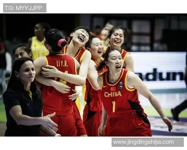 军运会精彩对决中国女篮迎战加拿大队全力争胜展现实力与风采